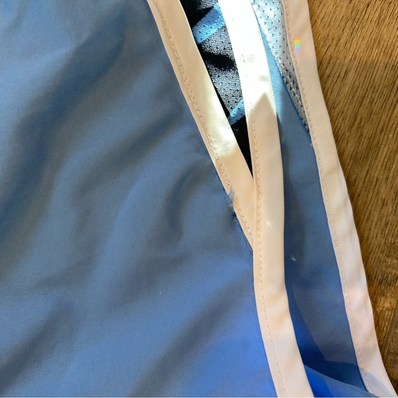 UNC Nike dri-fit shorts - Picture 4 of 6